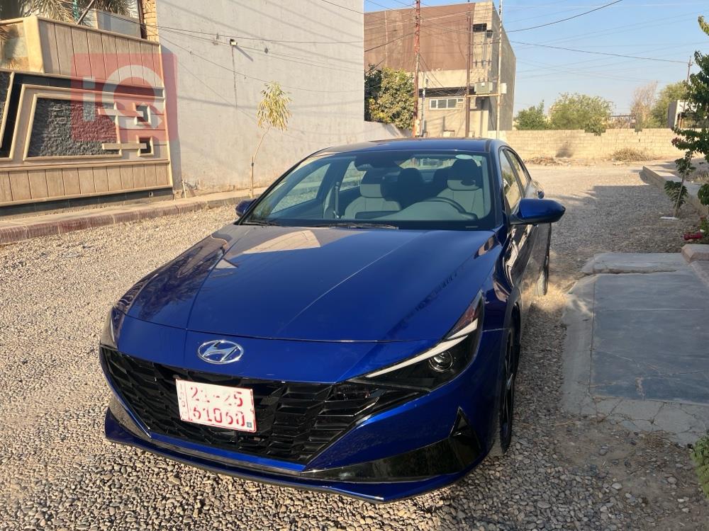 هیوندای ئەلەنترا
